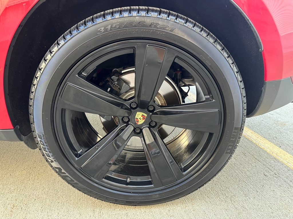 2017 Porsche Macan GTS photo 13