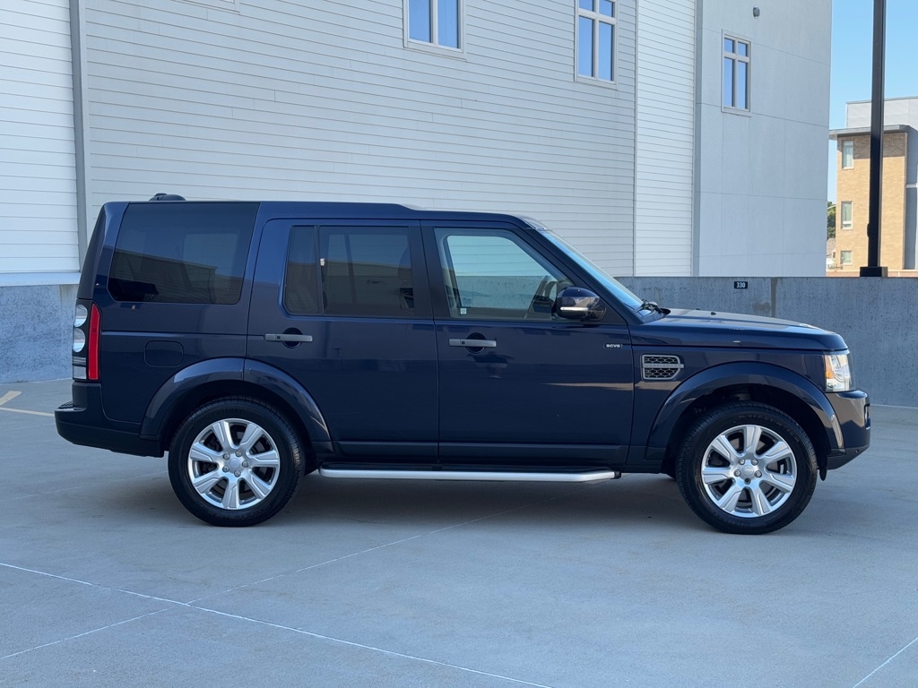 2015 Land Rover LR4 HSE photo 8