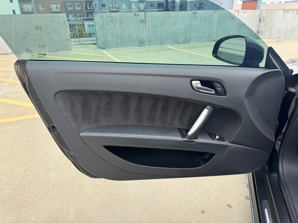 Audi TT 2.0T Coupe quattro S tronic 2012 Audi TT 2.0T Coupe quattro S tronic 2012