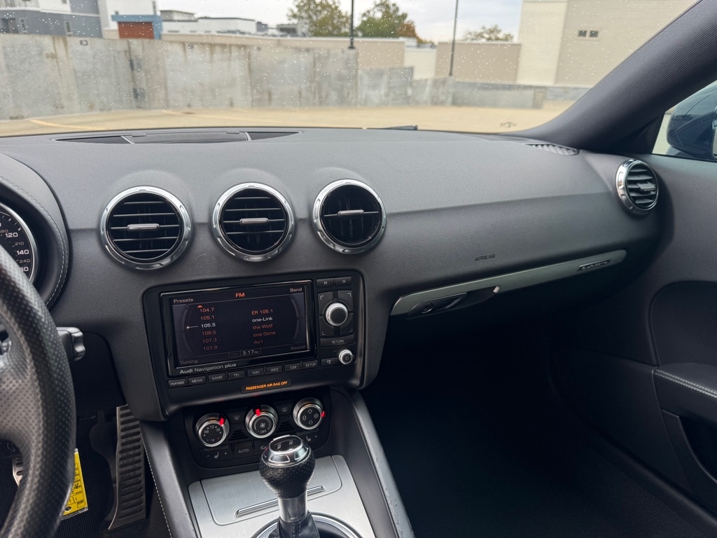 Audi TT 2.0T Coupe quattro S tronic 2012 Audi TT 2.0T Coupe quattro S tronic 2012