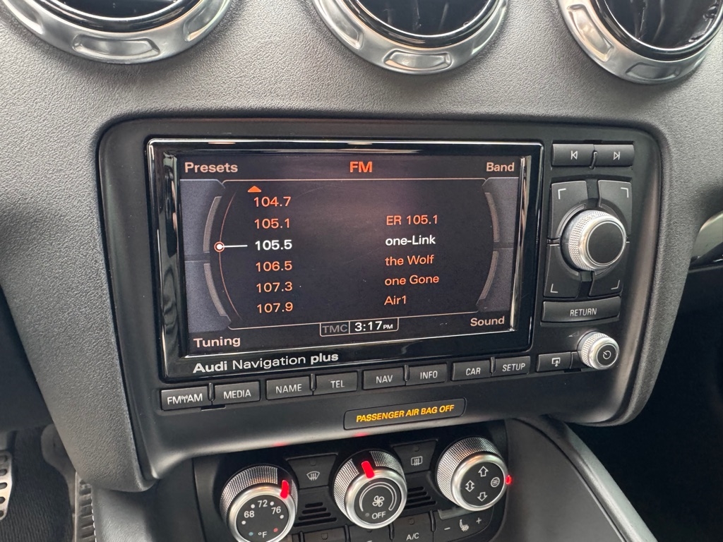 Audi TT 2.0T Coupe quattro S tronic 2012 Audi TT 2.0T Coupe quattro S tronic 2012