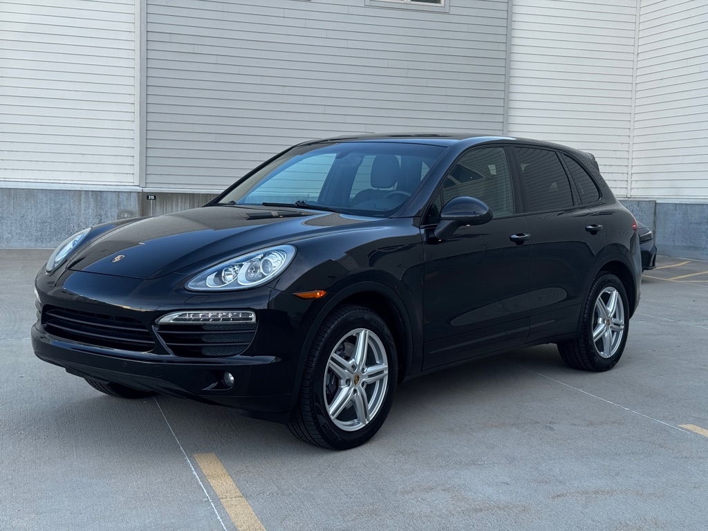 Porsche Cayenne Base 2014 Porsche Cayenne Base 2014