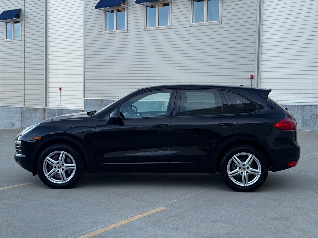 Porsche Cayenne Base 2014 Porsche Cayenne Base 2014