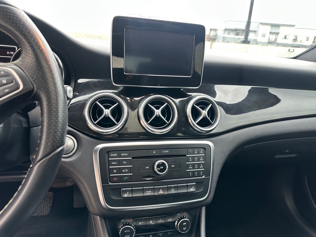 Mercedes-Benz CLA-Class CLA250 4MATIC 2016 Mercedes-Benz CLA-Class CLA250 4MATIC 2016