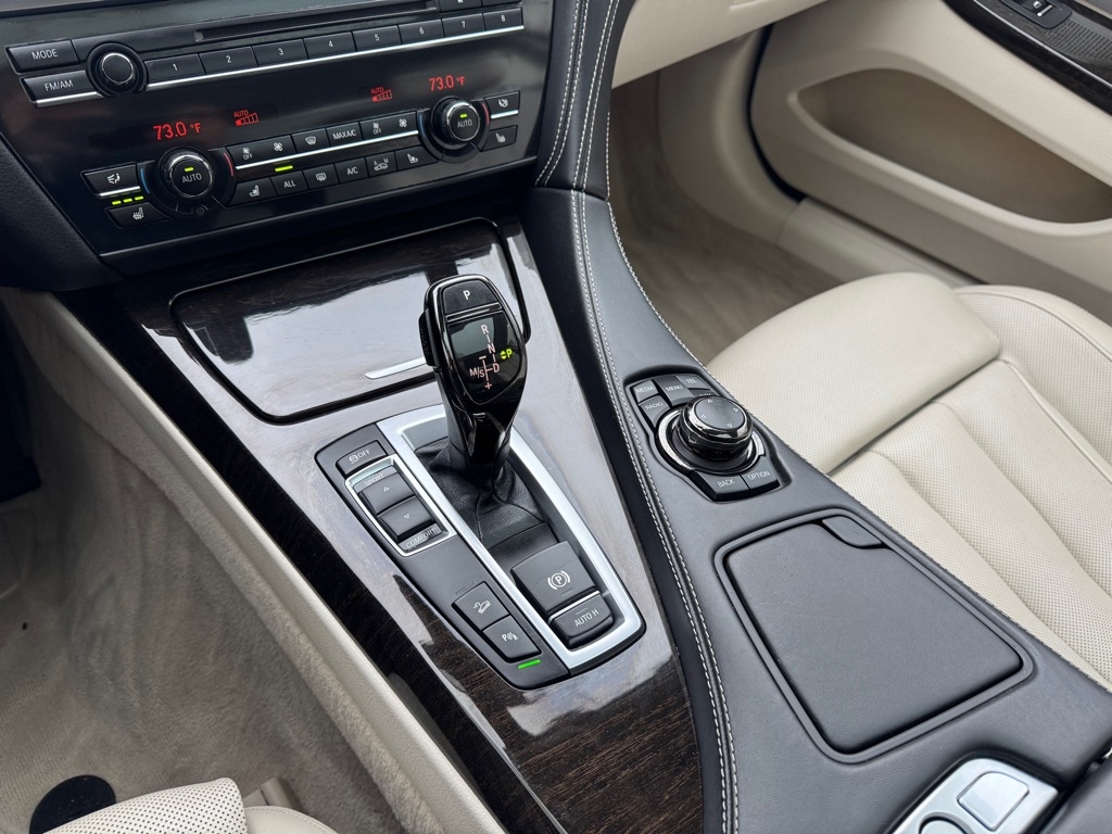 BMW 6-Series 650xi Coupe 2013 BMW 6-Series 650xi Coupe 2013