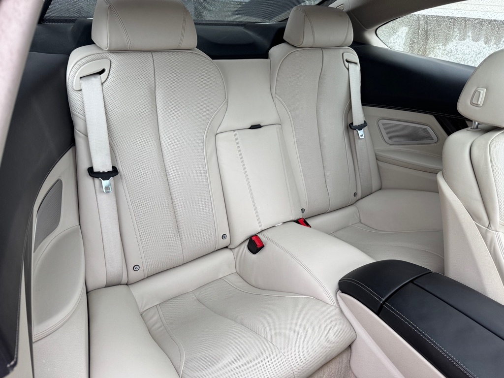 BMW 6-Series 650xi Coupe 2013 BMW 6-Series 650xi Coupe 2013