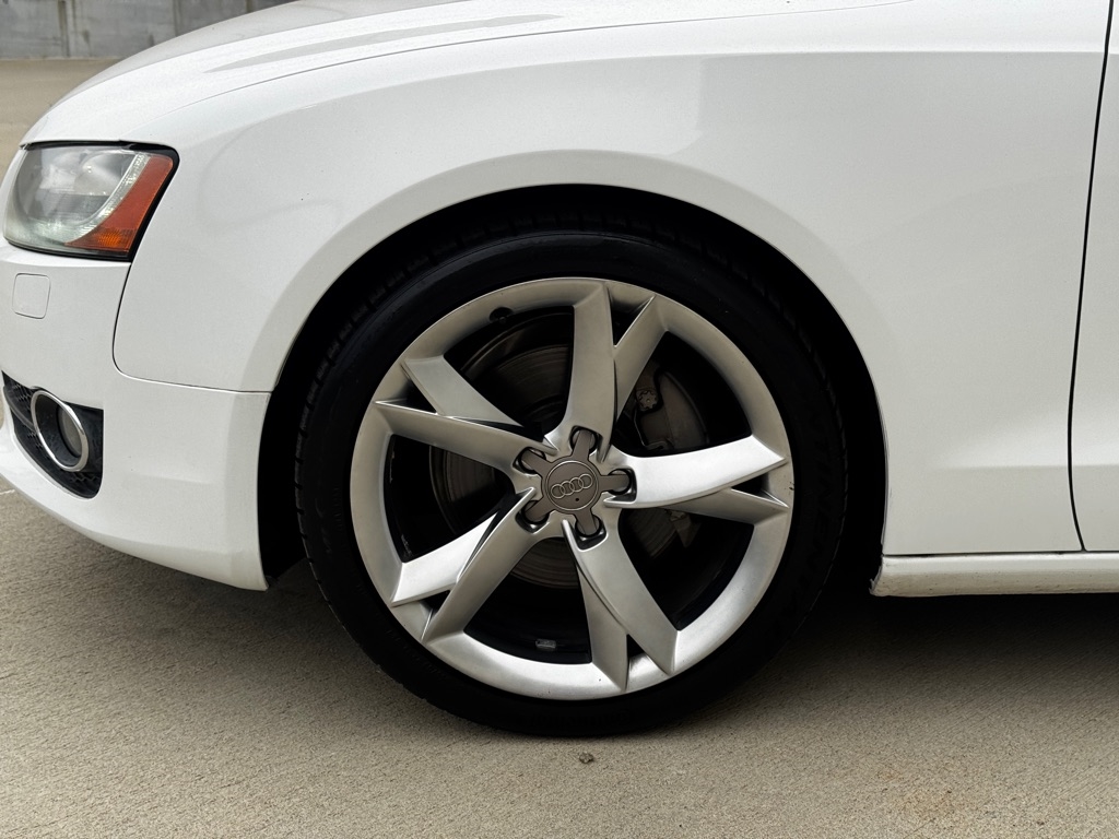 Audi A5 Coupe 2.0T quattro Tiptronic 2012 Audi A5 Coupe 2.0T quattro Tiptronic 2012