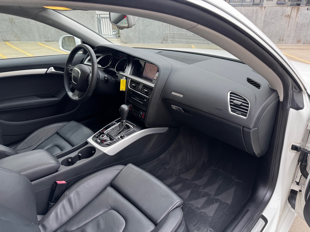 Audi A5 Coupe 2.0T quattro Tiptronic 2012 Audi A5 Coupe 2.0T quattro Tiptronic 2012