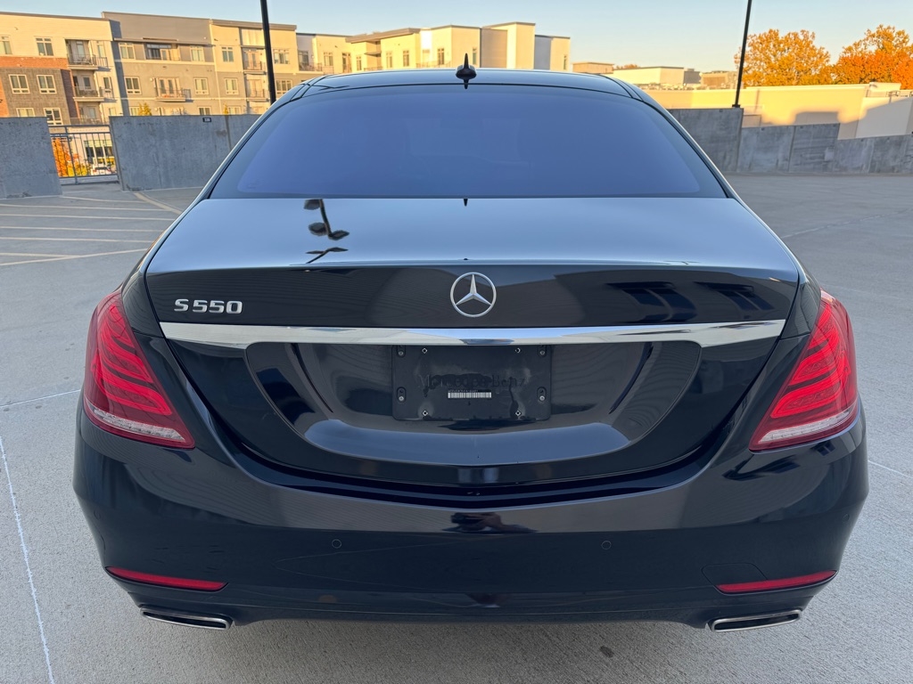 Mercedes-Benz S-Class S550 2015