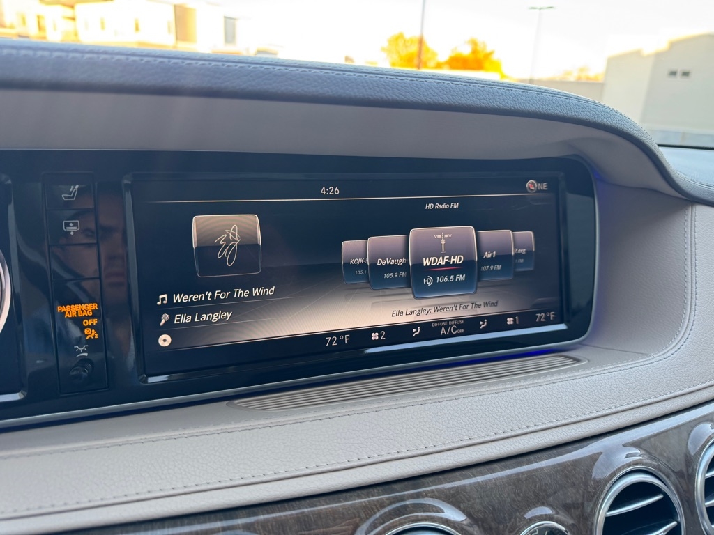 Mercedes-Benz S-Class S550 2015