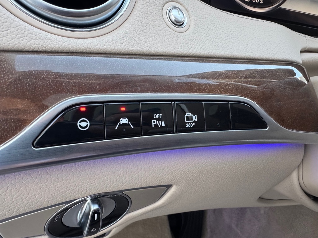 Mercedes-Benz S-Class S550 2015