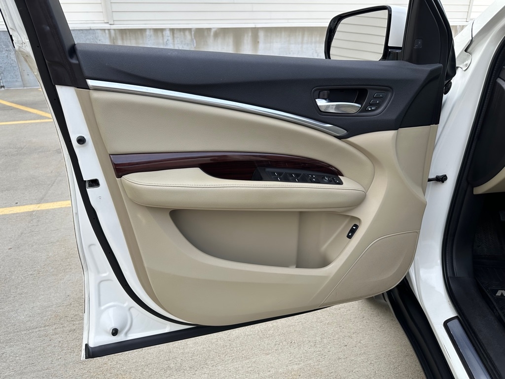 Acura MDX SH-AWD 9-Spd AT w/Tech Package 2016 Acura MDX SH-AWD 9-Spd AT w/Tech Package 2016