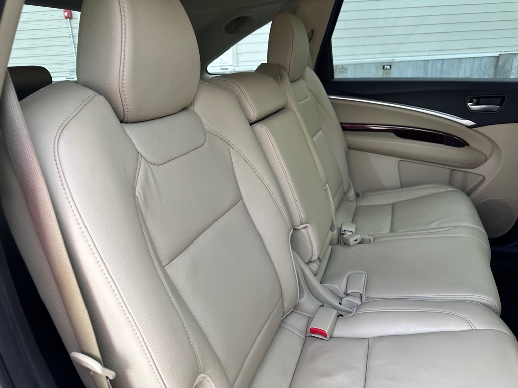 Acura MDX SH-AWD 9-Spd AT w/Tech Package 2016 Acura MDX SH-AWD 9-Spd AT w/Tech Package 2016