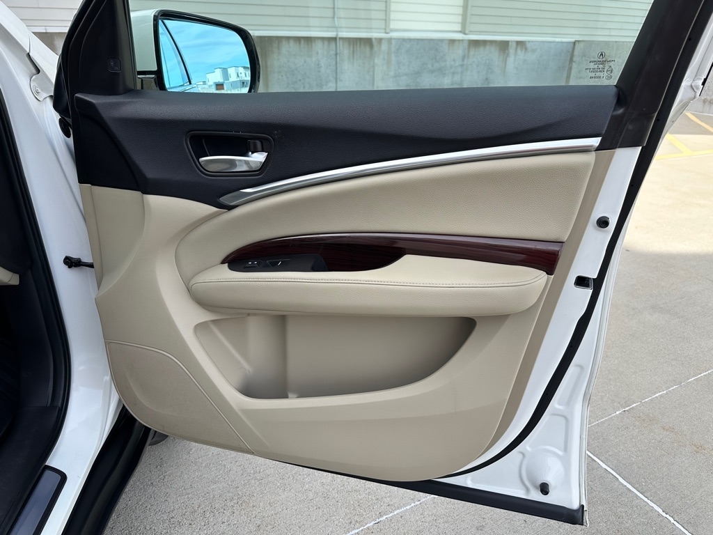 Acura MDX SH-AWD 9-Spd AT w/Tech Package 2016 Acura MDX SH-AWD 9-Spd AT w/Tech Package 2016