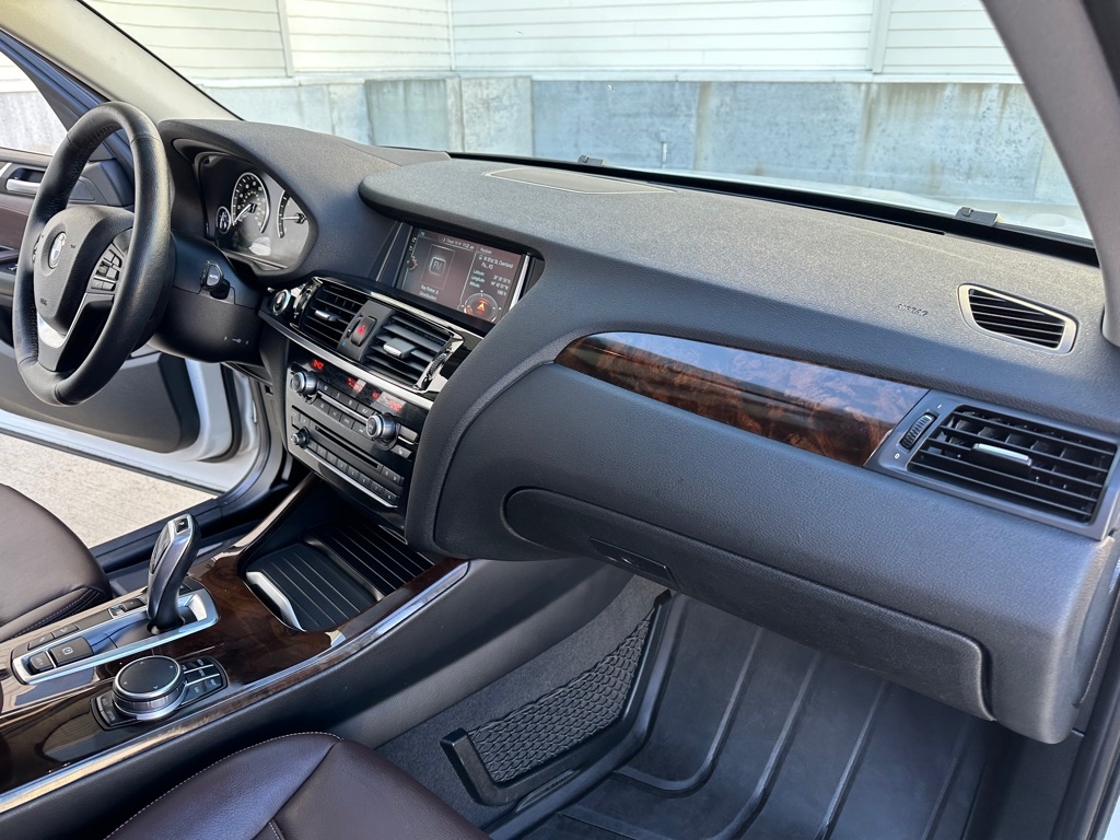 BMW X3 xDrive28i 2017 BMW X3 xDrive28i 2017