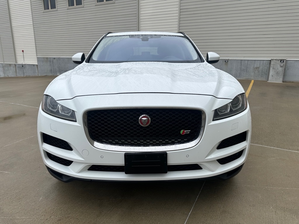Jaguar F-Pace 35t Premium 2017 Jaguar F-Pace 35t Premium 2017