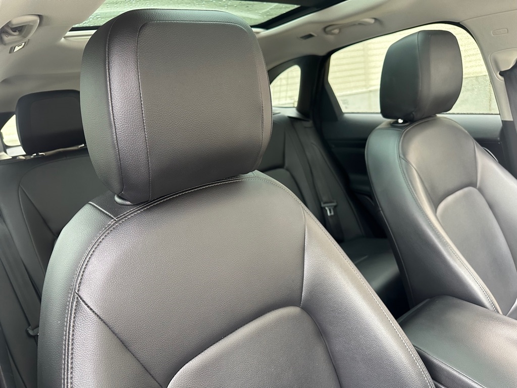 Jaguar F-Pace 35t Premium 2017 Jaguar F-Pace 35t Premium 2017