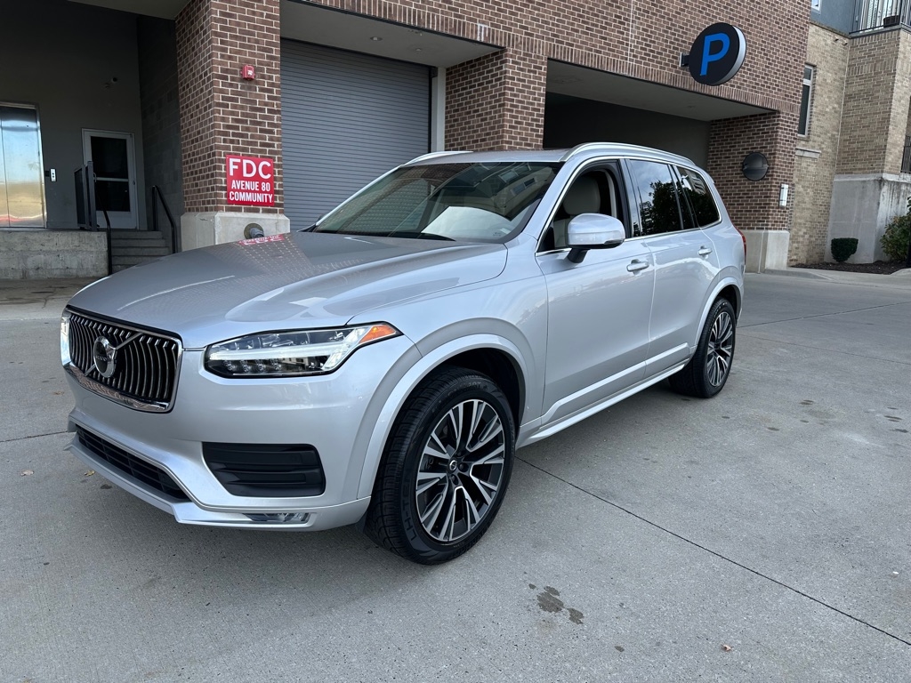 2020 Volvo XC90 T5 Momentum