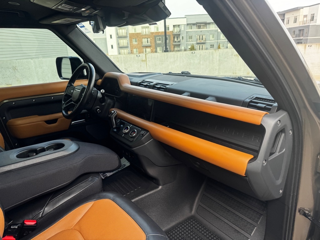 Land Rover Defender P400 110 X 2020