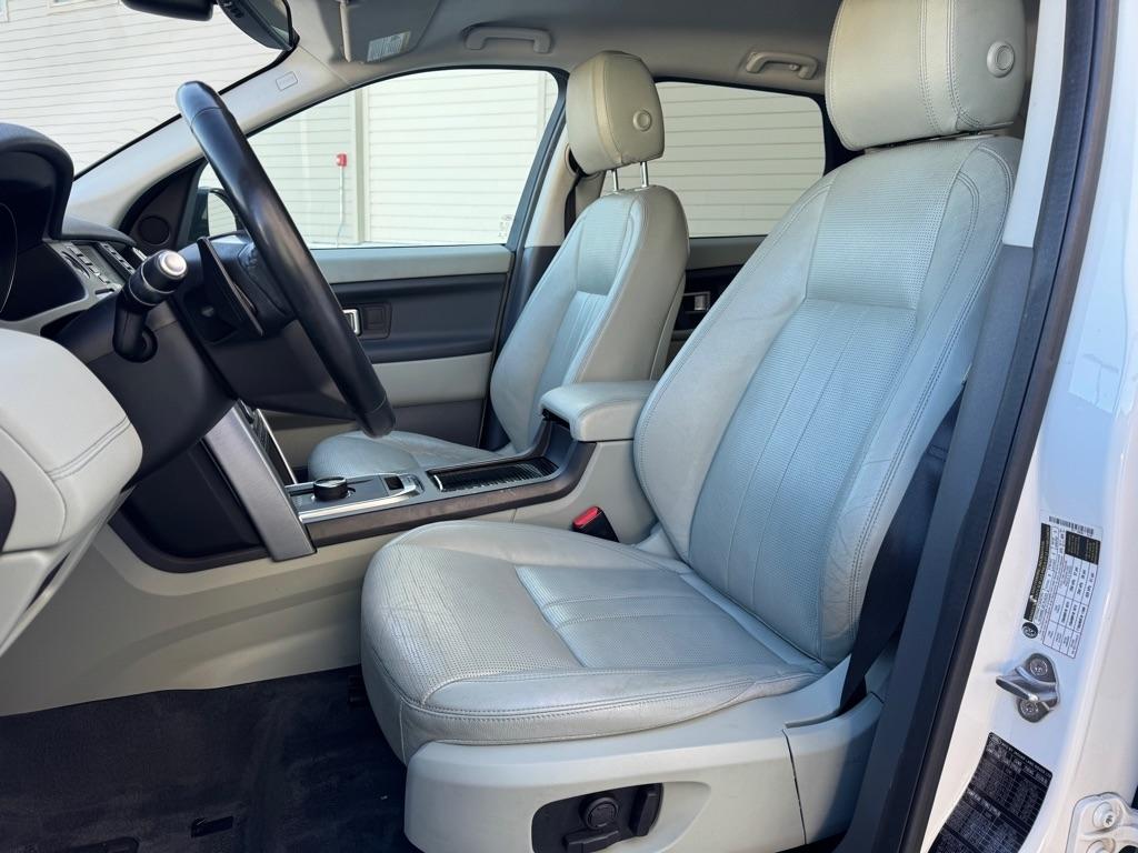 Land Rover Discovery Sport SE 2018