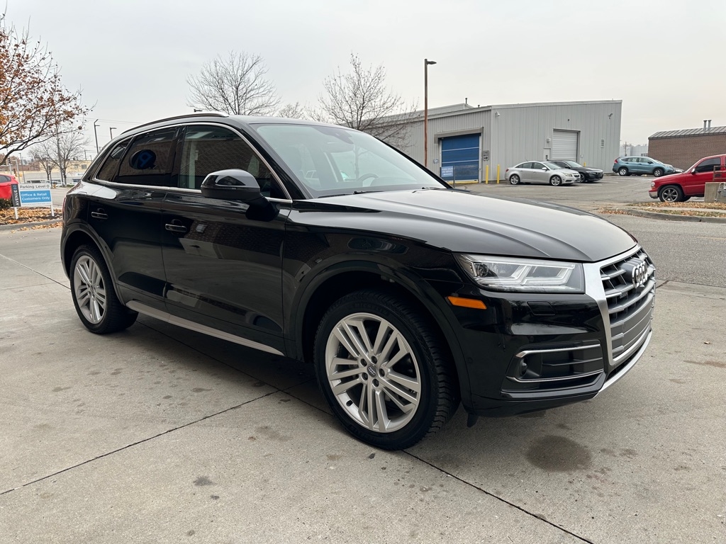 2020 Audi Q5 2.0T Prestige quattro