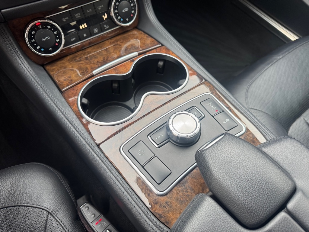 Mercedes-Benz CLS-Class CLS550 2014