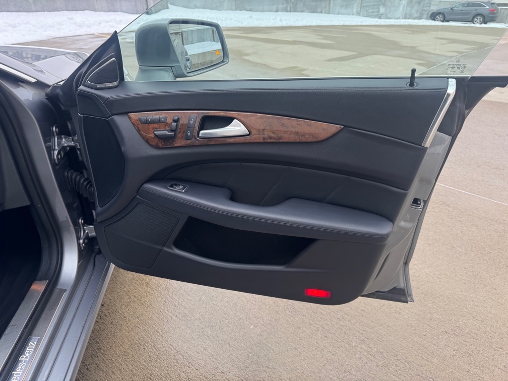 Mercedes-Benz CLS-Class CLS550 2014