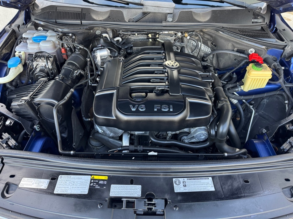 Volkswagen Touareg VR6 Lux 2016