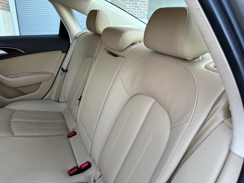 Audi A6 3.0T quattro Tiptronic 2012