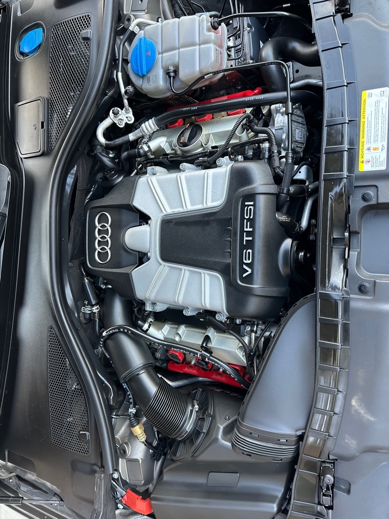 Audi A6 3.0T quattro Tiptronic 2012