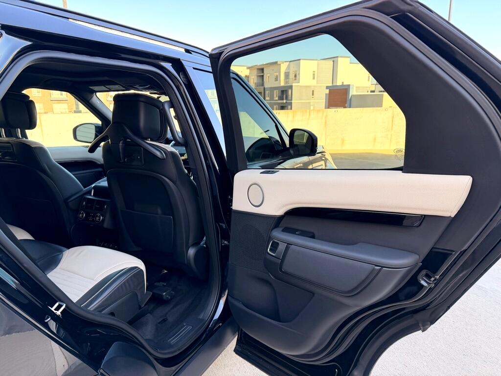 Land Rover Discovery R-Dynamic HSE 2022