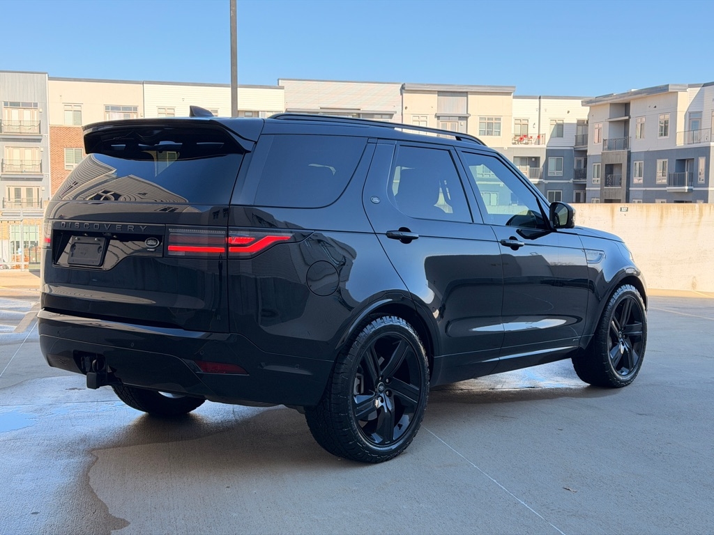 Land Rover Discovery R-Dynamic HSE 2022