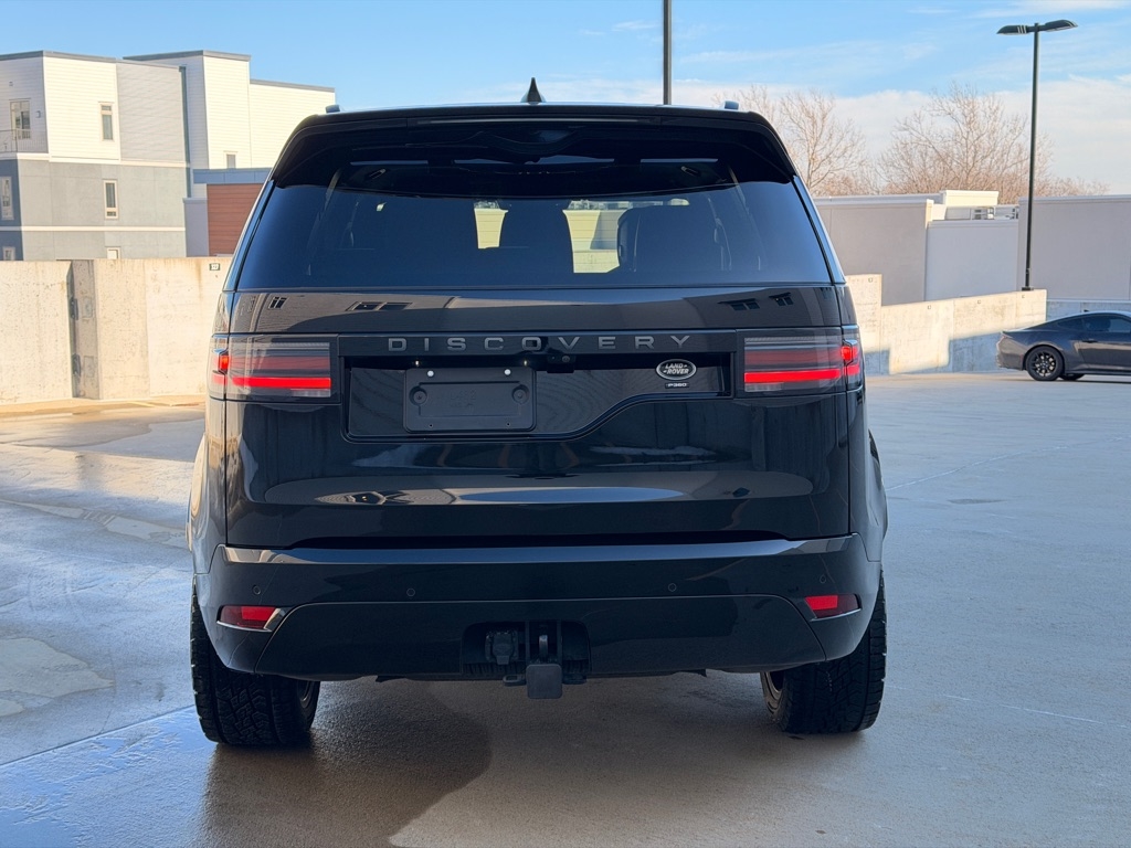 Land Rover Discovery R-Dynamic HSE 2022