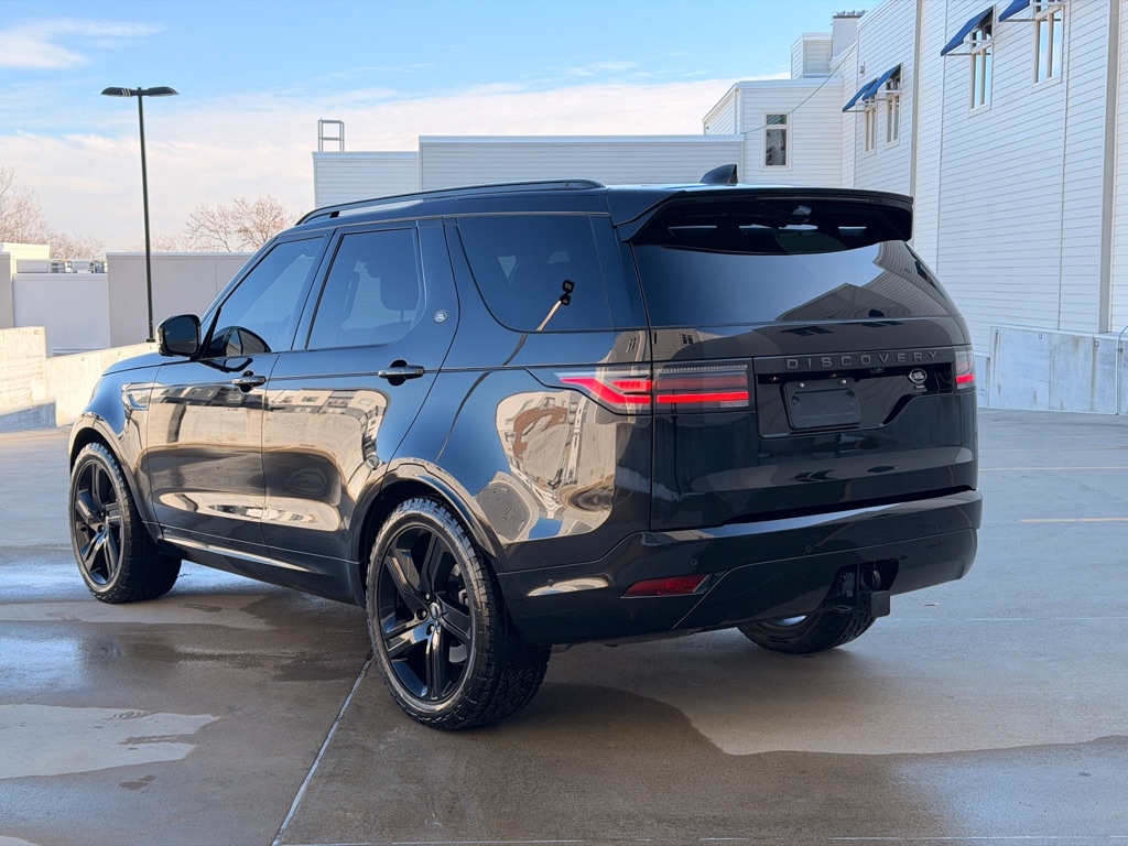 Land Rover Discovery R-Dynamic HSE 2022