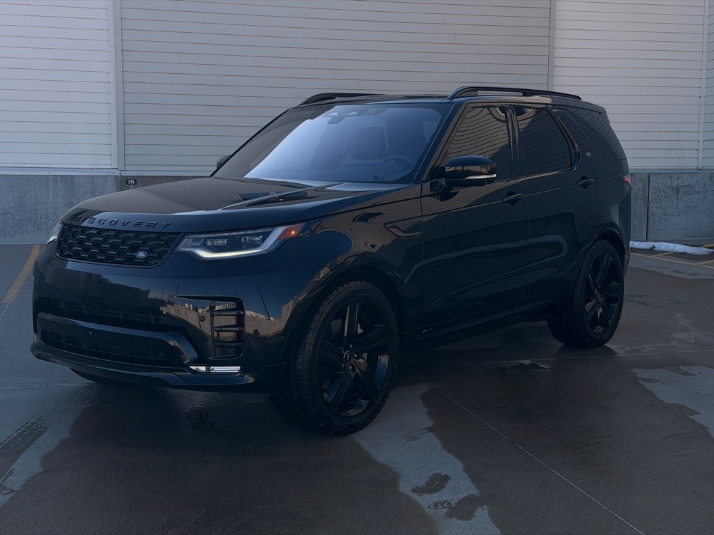 Land Rover Discovery R-Dynamic HSE 2022