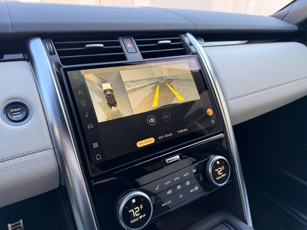 Land Rover Discovery R-Dynamic HSE 2022