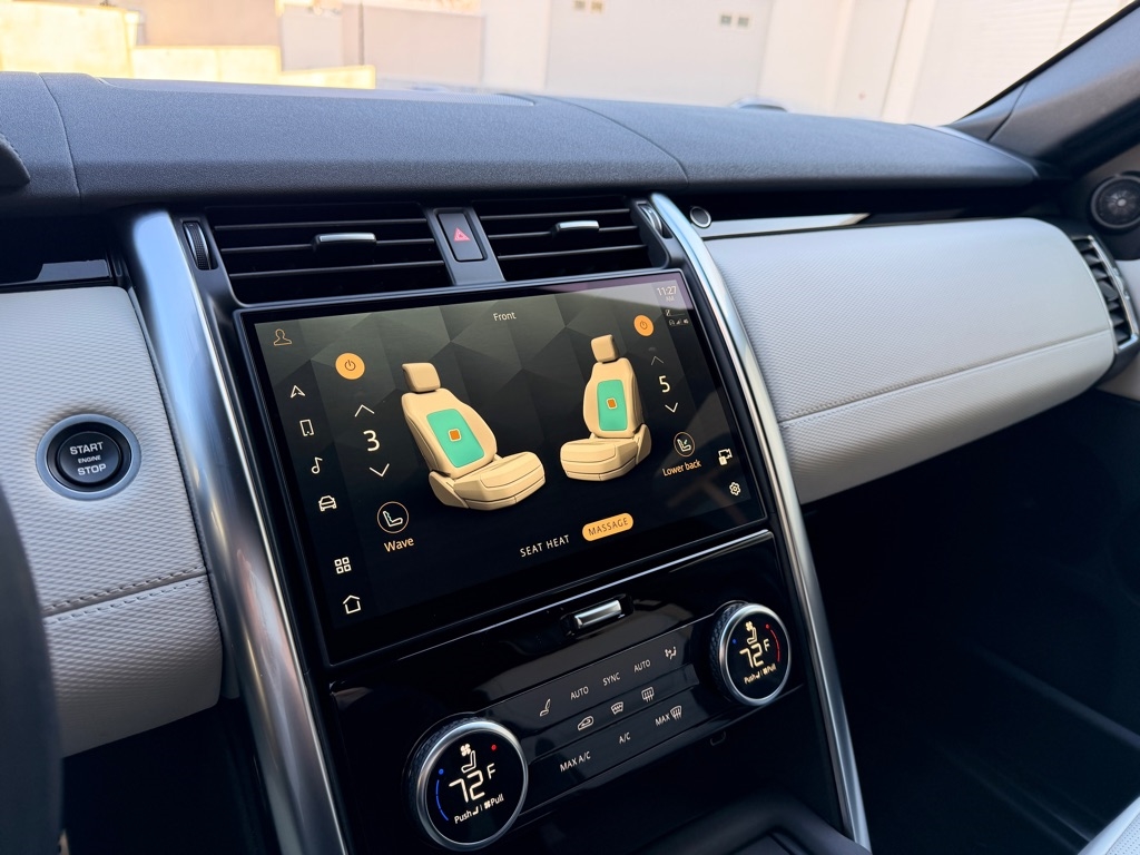 Land Rover Discovery R-Dynamic HSE 2022