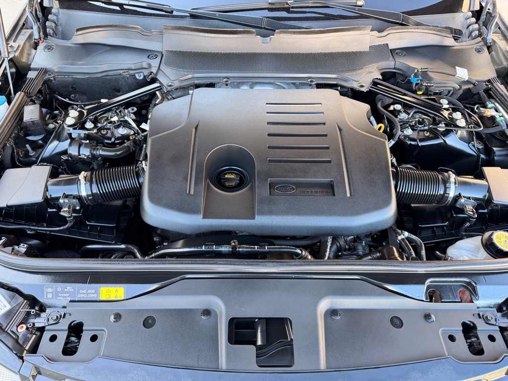 Land Rover Discovery R-Dynamic HSE 2022