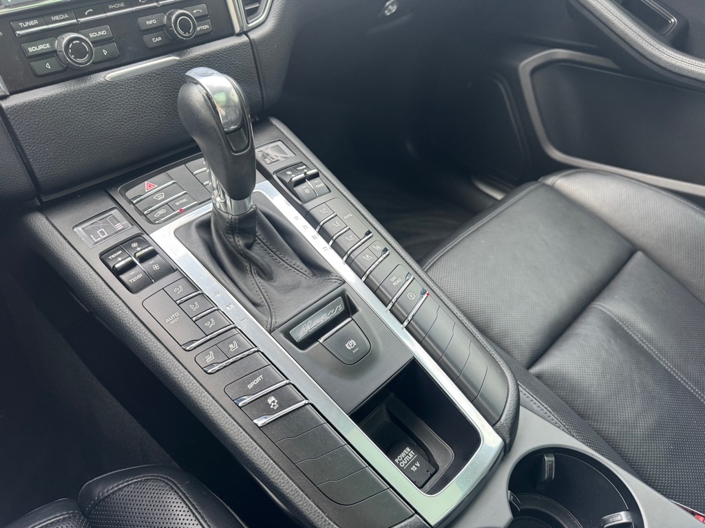 Porsche Macan S 2016