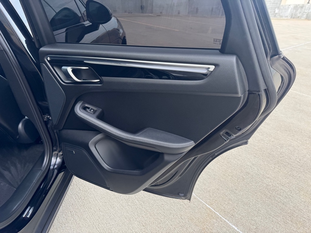 Porsche Macan S 2016