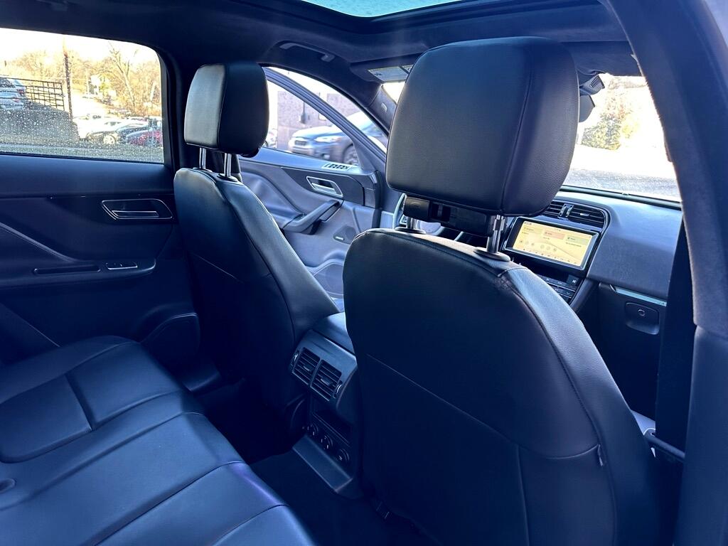 Jaguar F-Pace 25t Premium 2019