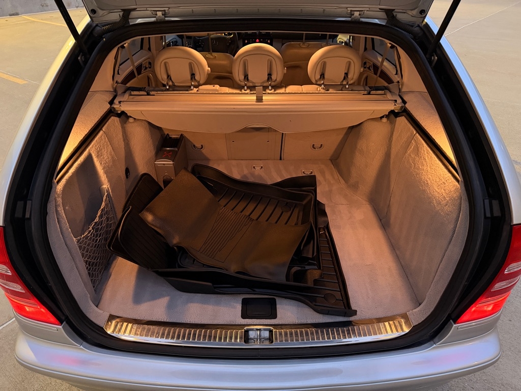 Mercedes-Benz C-Class Wagon C320 2002