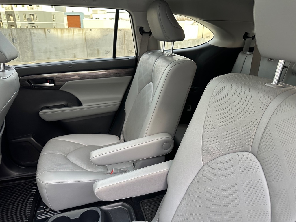 Toyota Highlander Platinum AWD V6 2020