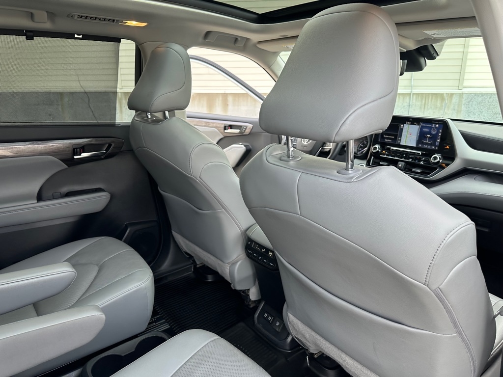 Toyota Highlander Platinum AWD V6 2020