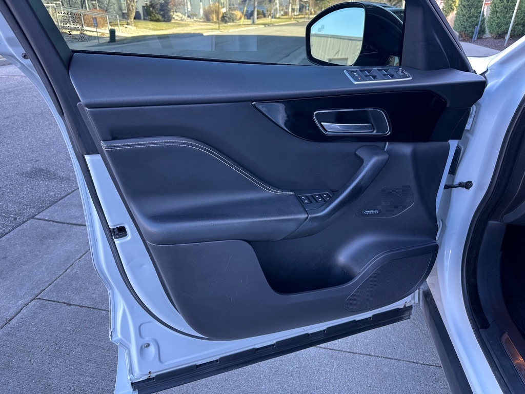 Jaguar F-Pace 20d R-Sport 2017