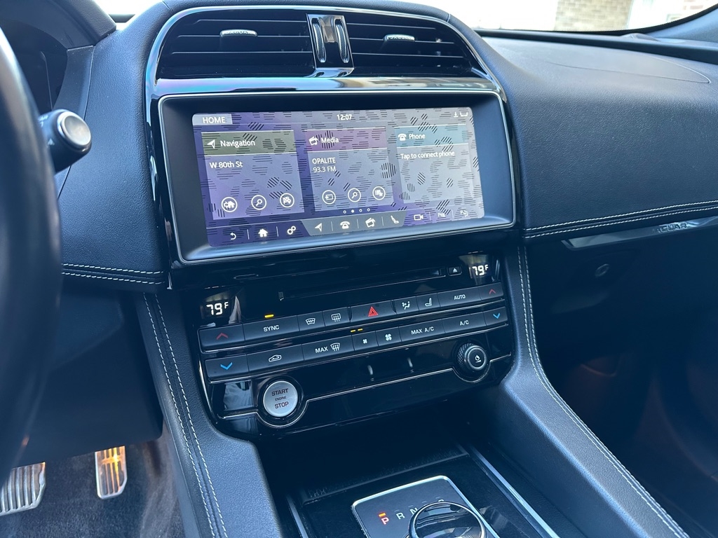 Jaguar F-Pace 20d R-Sport 2017