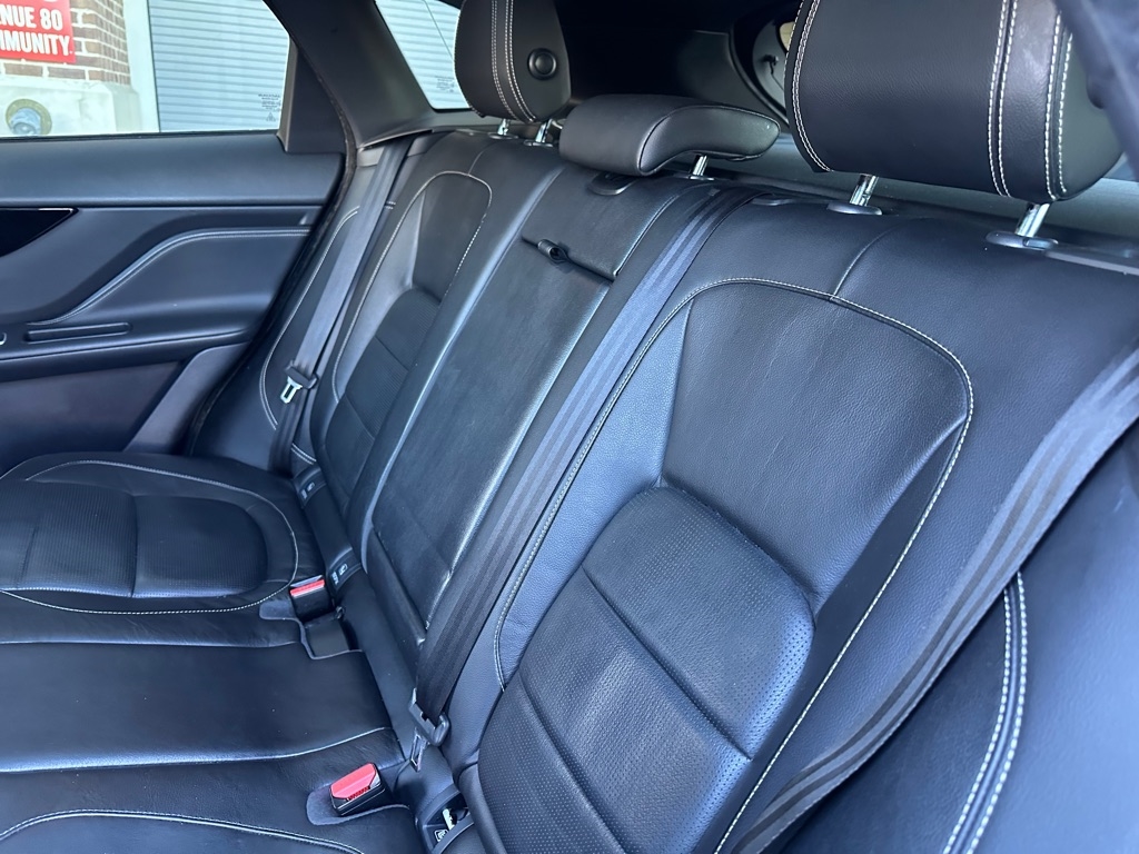 Jaguar F-Pace 20d R-Sport 2017