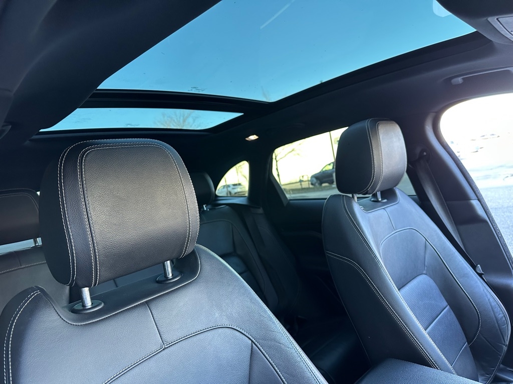 Jaguar F-Pace 20d R-Sport 2017