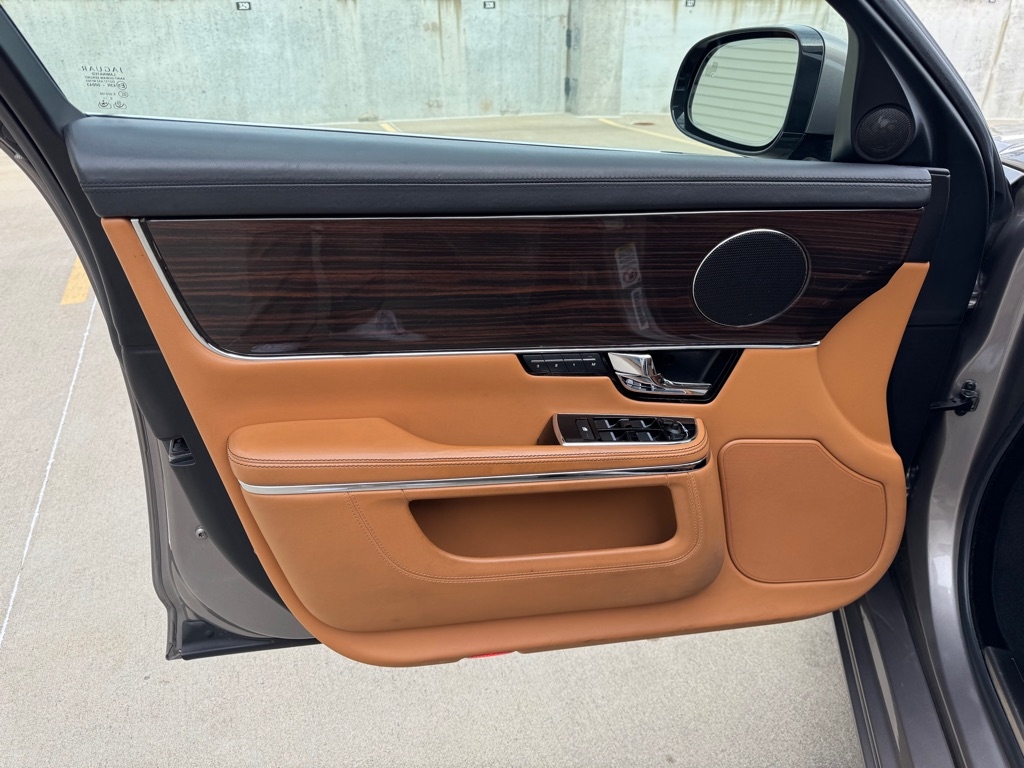 Jaguar XJ-Series XJ Supercharged 2011