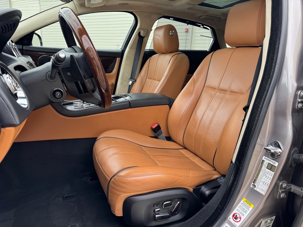 Jaguar XJ-Series XJ Supercharged 2011